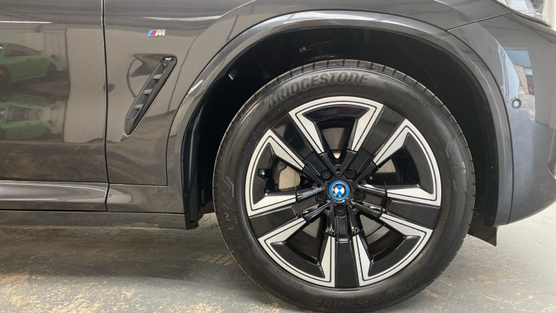 BMW iX3 210kW M Sport 80kWh 5dr Auto Electric Estate